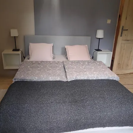 Marlove Apartment *
